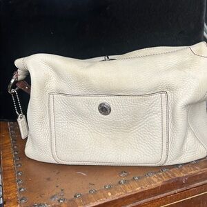Coach Cream Leather Shoulder Bag